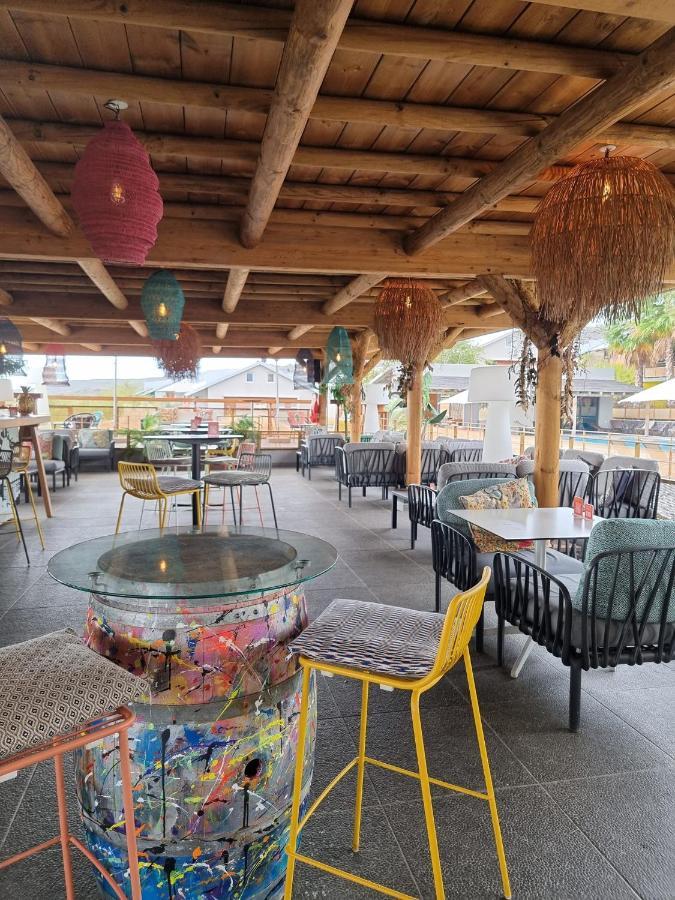 Dina Morgabine Saint Gilles Hotel Bagian luar foto