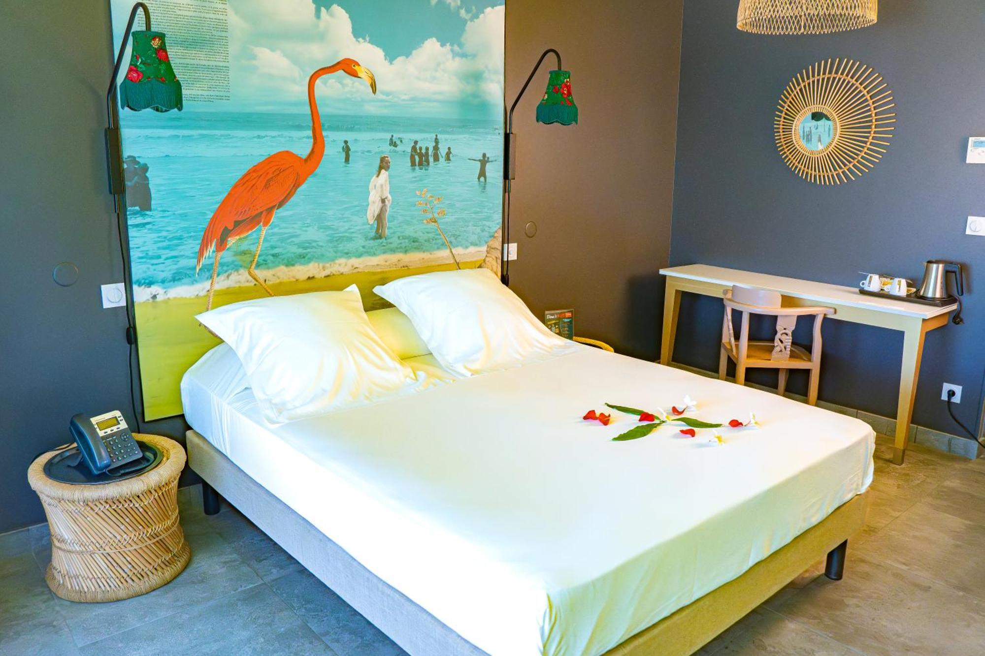 Dina Morgabine Saint Gilles Hotel Bagian luar foto