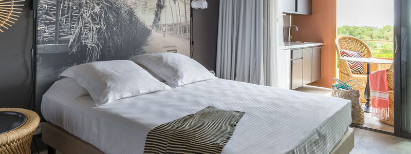 Dina Morgabine Saint Gilles Hotel Bagian luar foto