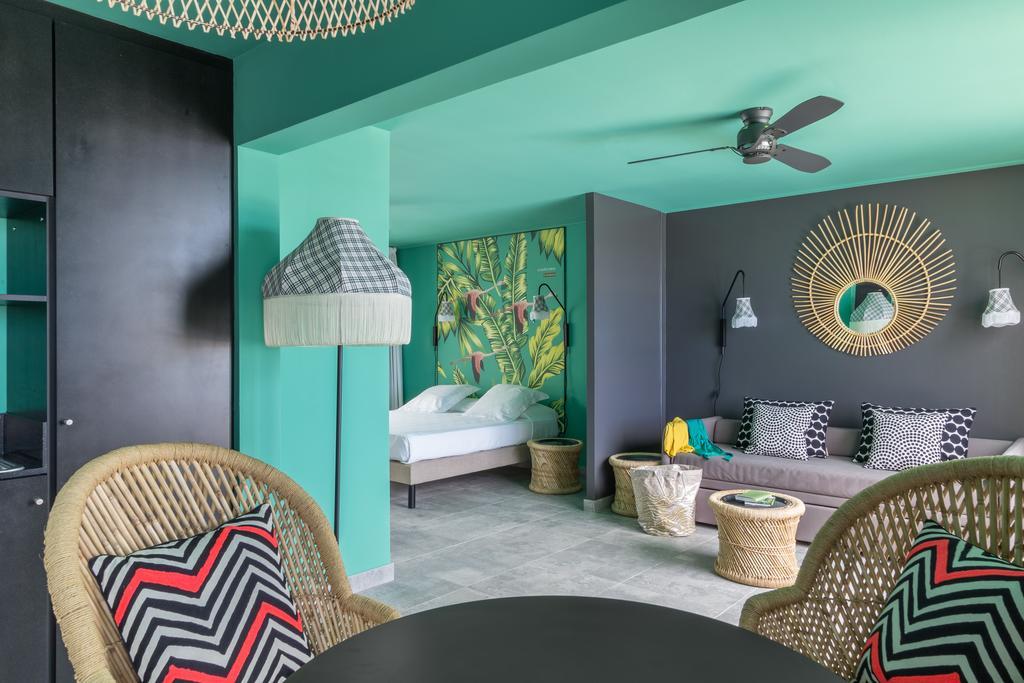 Dina Morgabine Saint Gilles Hotel Bagian luar foto